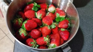 How to Keep Strawberries Fresh
