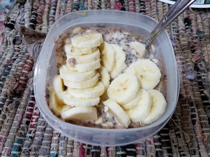 Image of chia pudding topped with sliced bananas