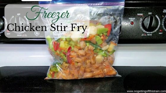 Image of chicken stir fry in a freezer bag with the title "Freezer chicken stir fry"