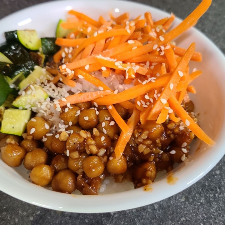 Korean BBQ Chickpea Bowls